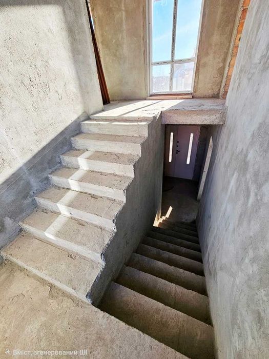 Сучасний, новозбудований будинок на околиці м.Стрий...