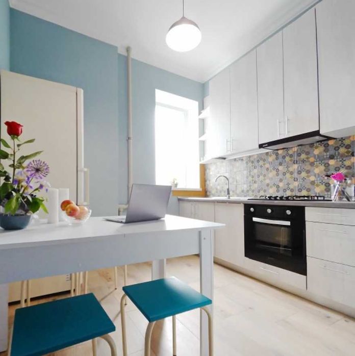 Сучасний хостел в самому центрі, метро Арсенальна