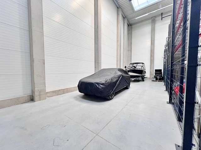 Magazyn i biuro 245 m2 oraz parking  Bielany Wrocławskie tuż przy A4