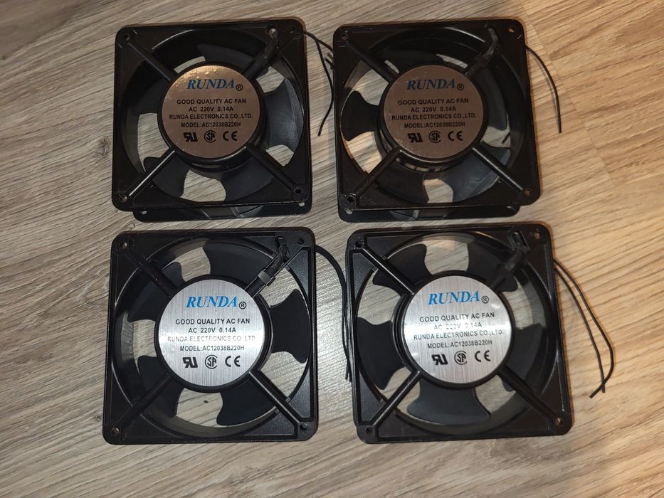 Wentylator 230v AC  RUNDA AC12038B220H