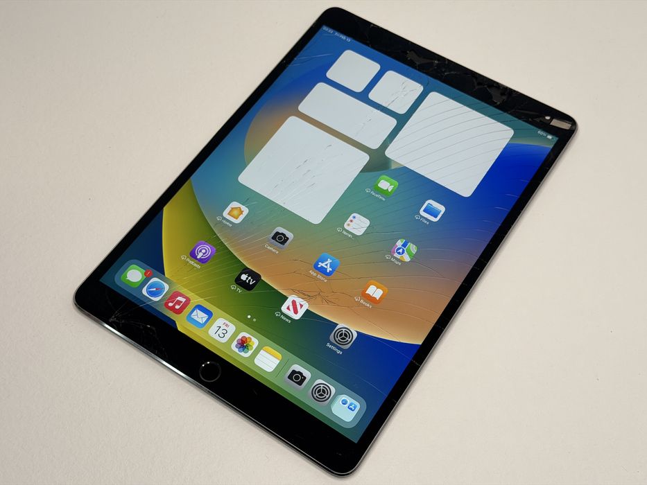 iPad Pro 10.5 (A1709) - 256GB - Cellular - zbity - faktura VAT 23%