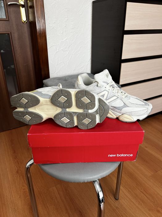 New Balance 9060 Beige Brown  43 розмір  нюбеленс