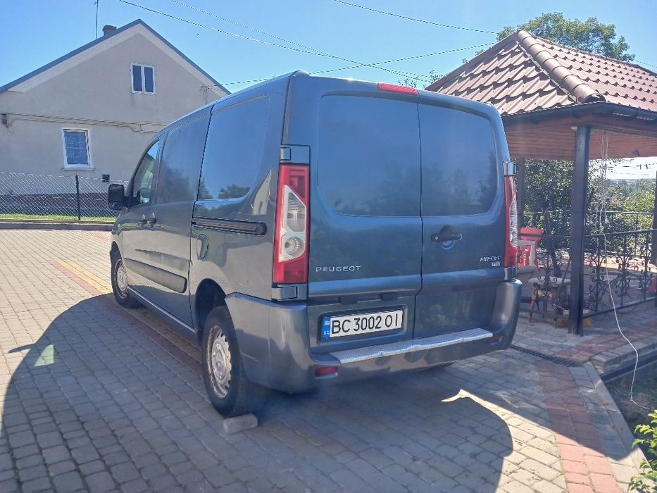 Продам авто Пежо експерт