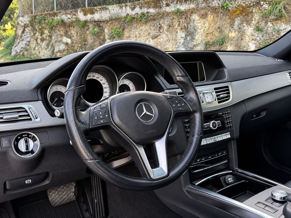 Mercedes-Benz E300 Hybrid Full Extras