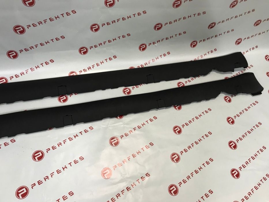 Накладка порога Tesla Model 3 LH RH 1089828-00-D 1089829-00-D