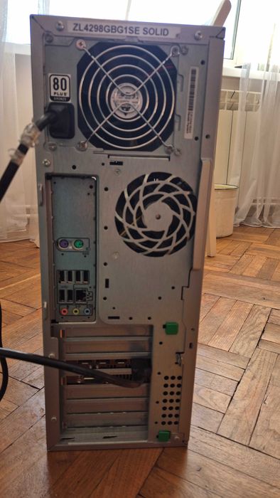 Робоча станція HP Z400