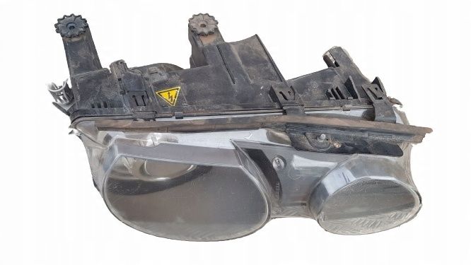 BMW E46 Compact Xenon Lampa Prawa przód