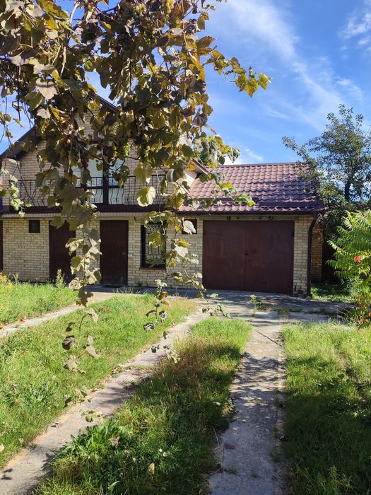 Продається будинок в м. Баришівка.