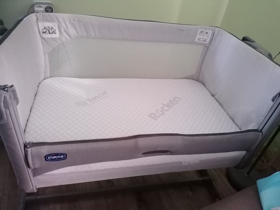 Chicco Next2Me Magic  łóżeczko dostawne dostawka