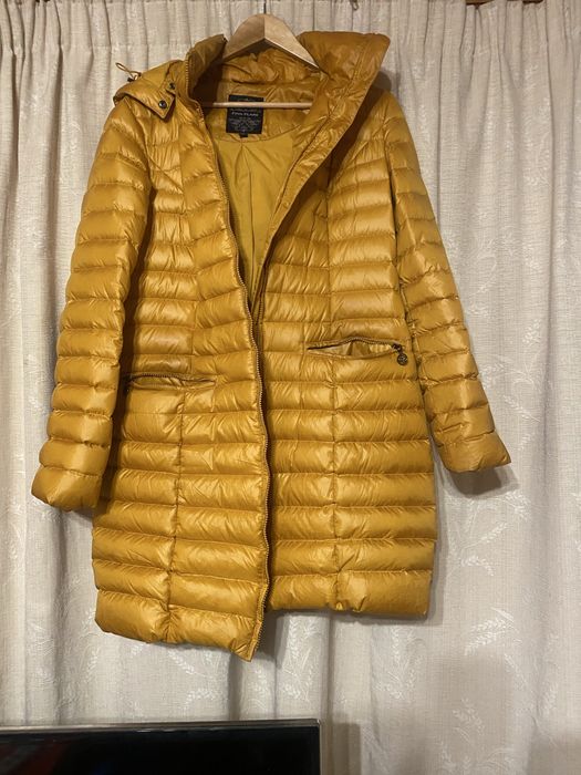 Легкое пальтишко на пуху