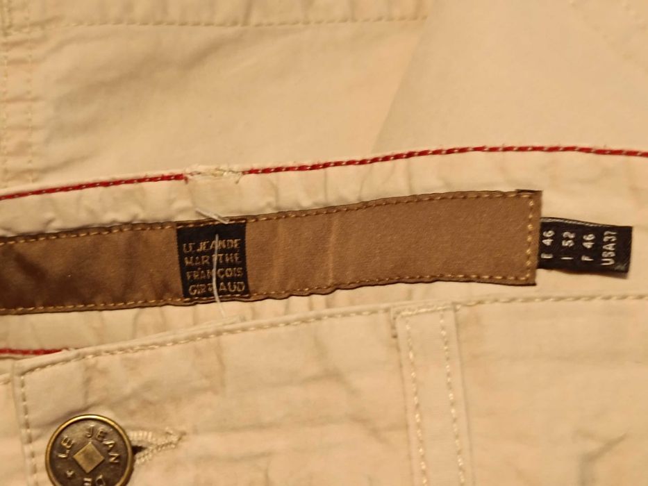 Calças de homem marca jeans Marithe François Girbadau