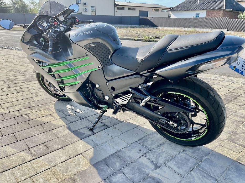 Kawasaki ZZR14H в гарному стані