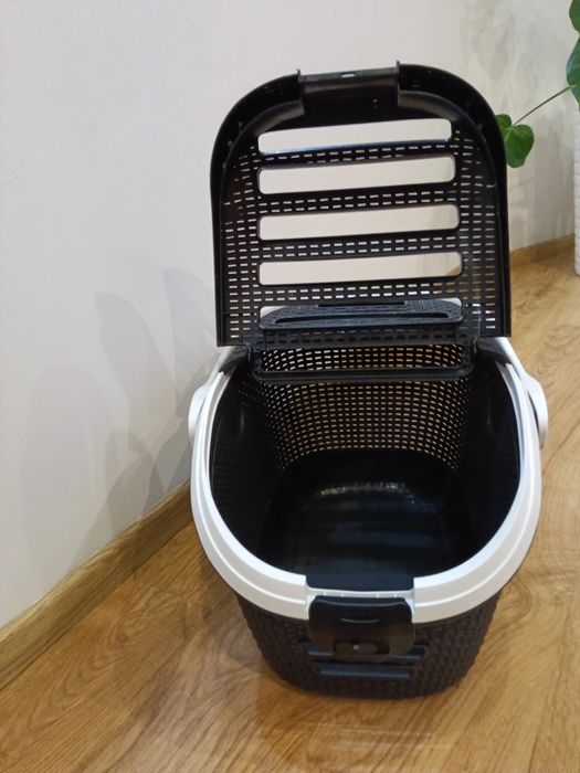 Transporter  curver dla zwierząt.Nowy