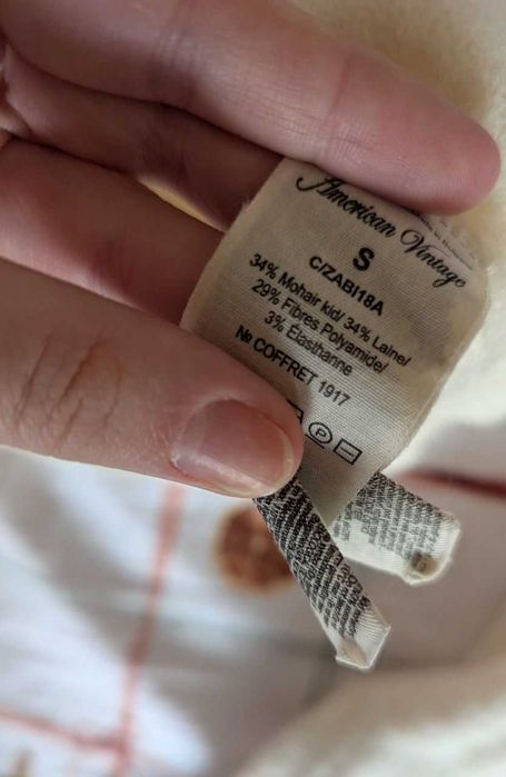 Неймовірний светр із мохеру