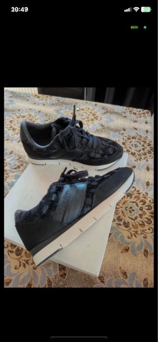 Sneakersy Calvin Klein 38 futerko