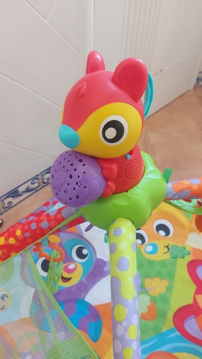 Tapete ginásio para bebé