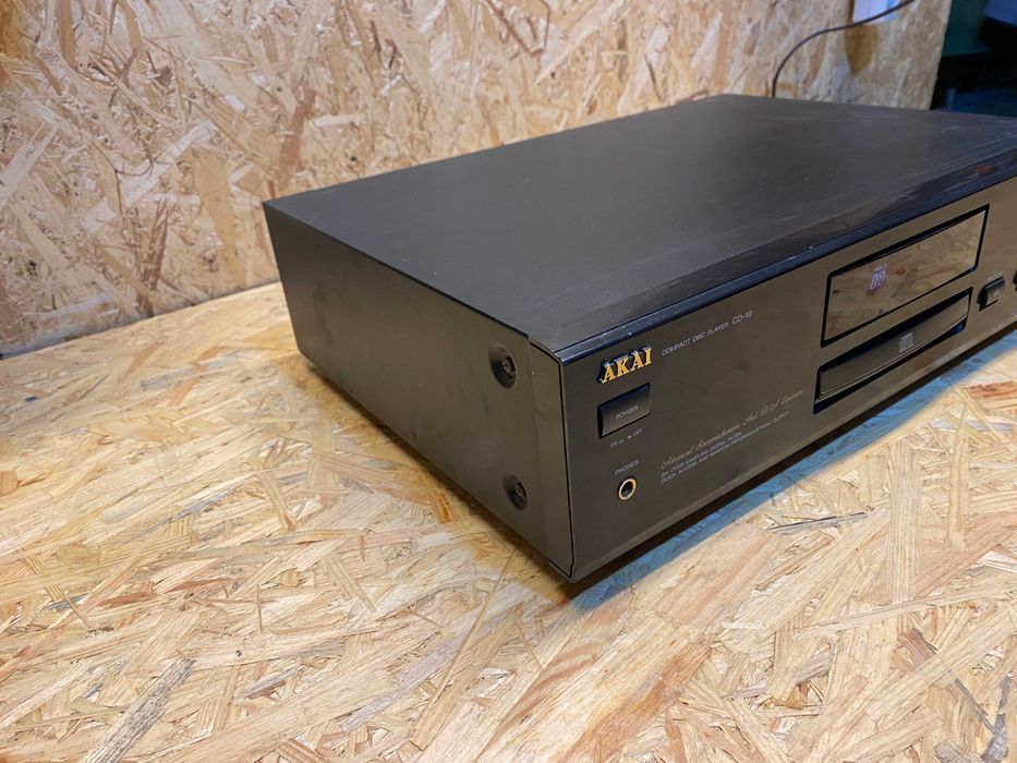 Akai cd odtwarzacz CD 19