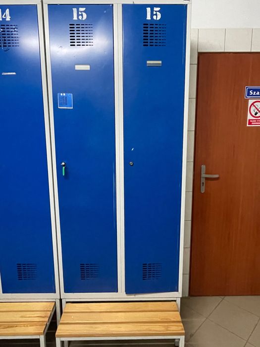 Szafki do przebieralni z ławką