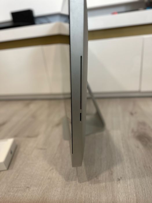 iMac 27 - inch Led 16:9 widescreen computer