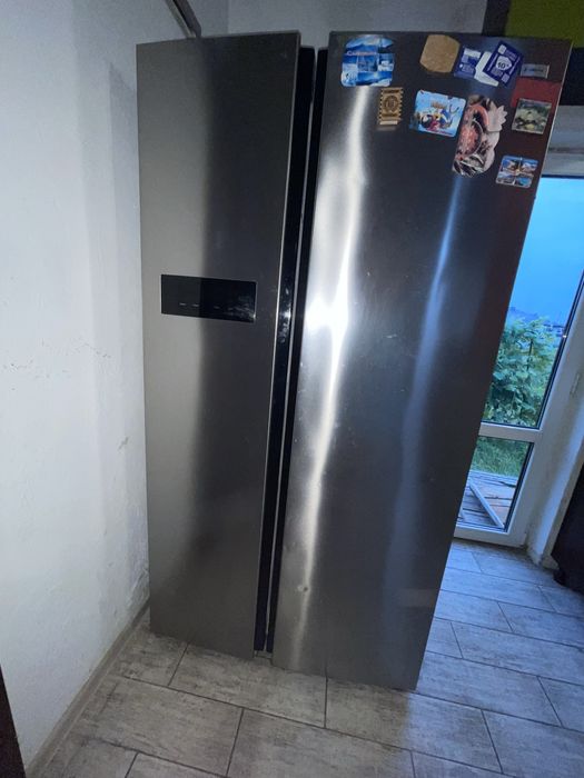 Холодильник side by side