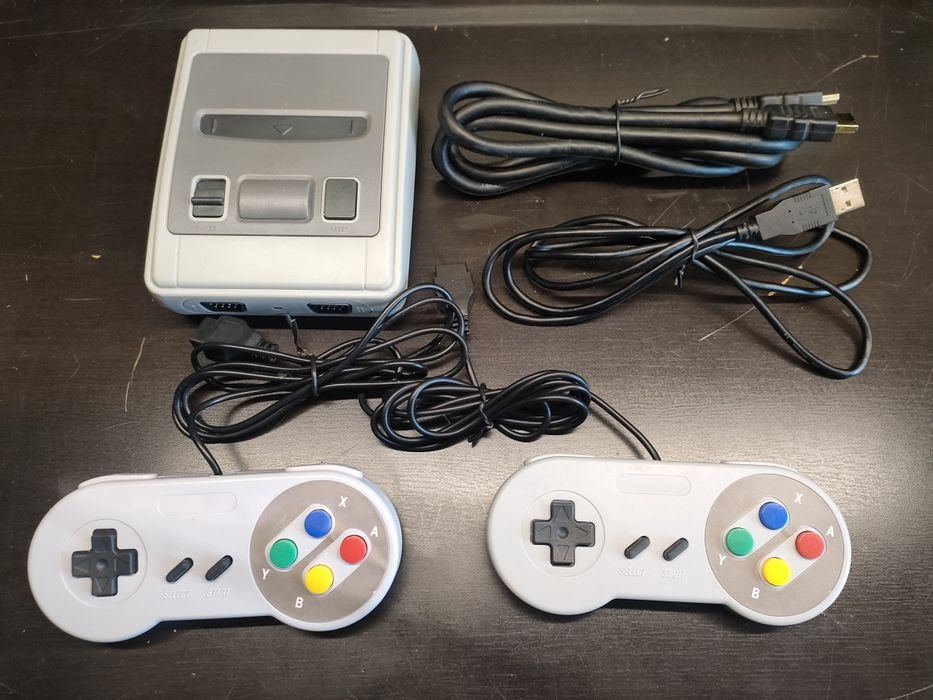 Konsola Famiclone jak SNES mini 10in1 HDMI