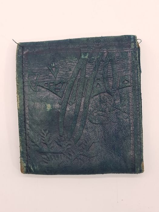 Carteira em pele vintage