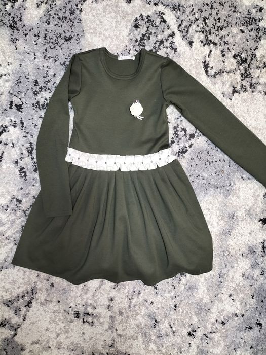 Платье нарядное..