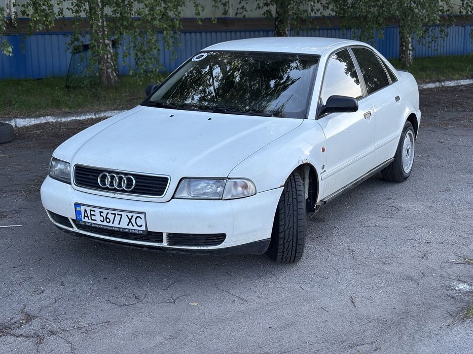 Продам ауди а4 срочно