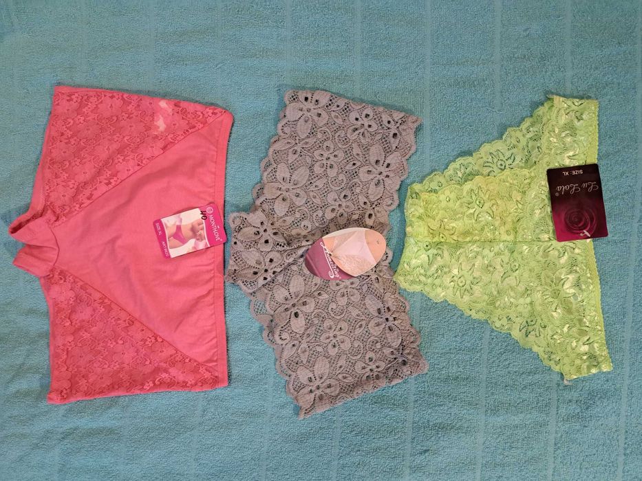 Трусы женские набором