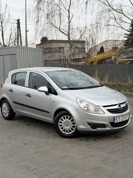 Opel Corsa D 1.3 5 drzwi Niski Przebieg