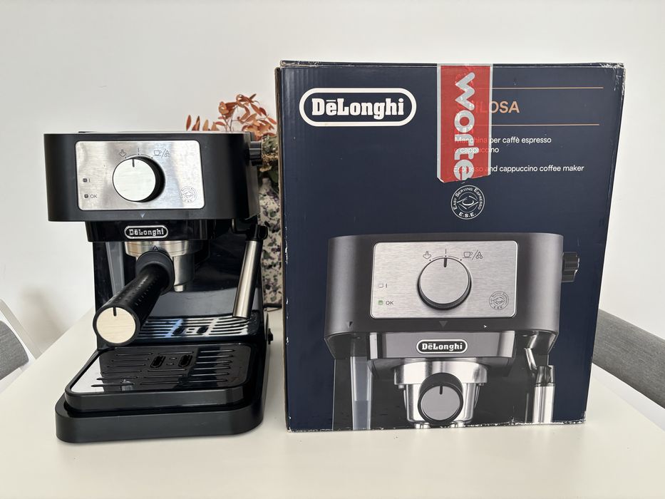 Máquina de Café Delonghi