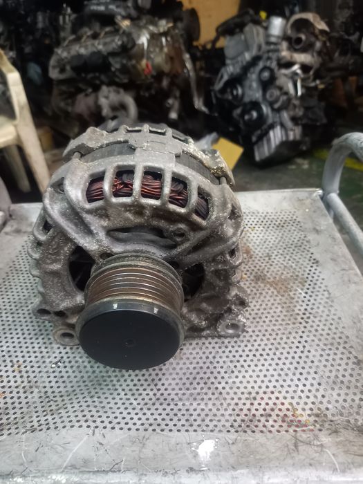 Alternator VW Golf audi skoda 1.4 tdi
