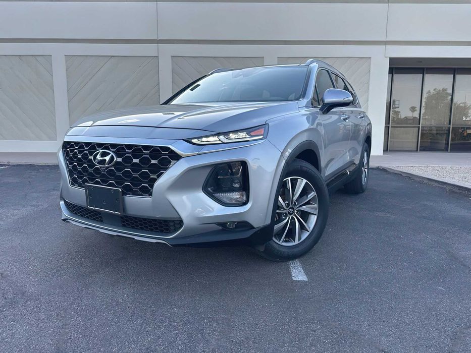 Hyundai Santa Fe      2020