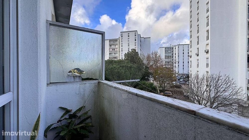 Apartamento T4 para venda