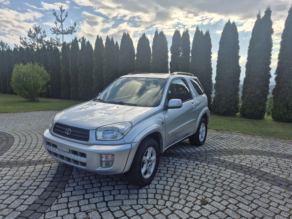 Toyota RAV-4