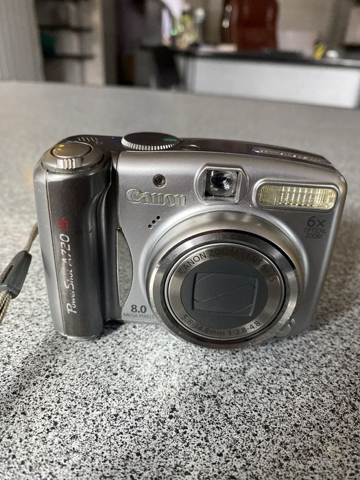 Фотоапарат Canon PowerShot  A720 IS