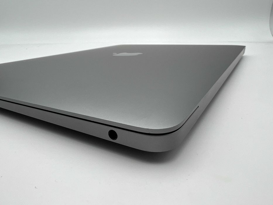 Apple Macbook Air | M1 | 8GB | 256GB | liczba cykli 83