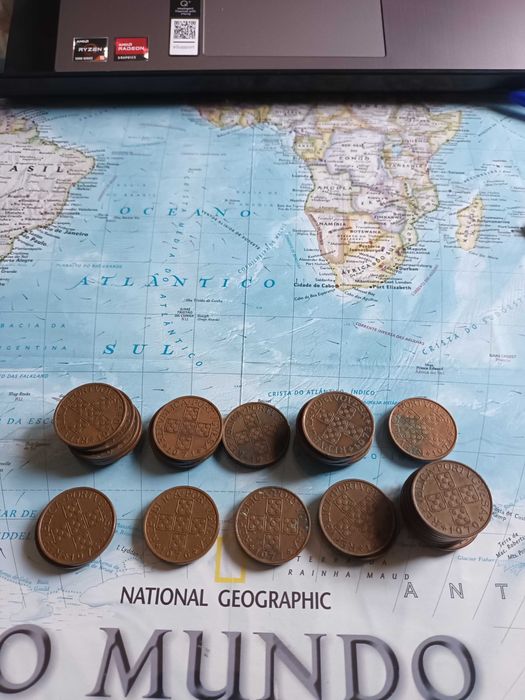 31 Moedas de 1,00 Esc. de 1970 a 1979 em bronze