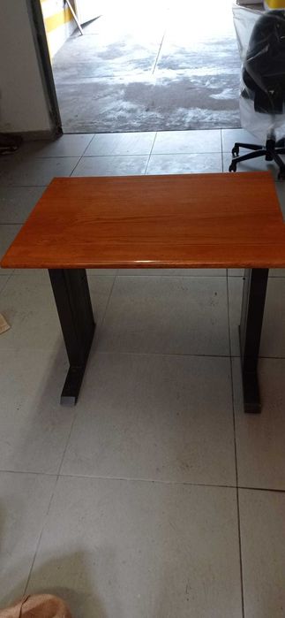 Mesa e Cadeira de escritório