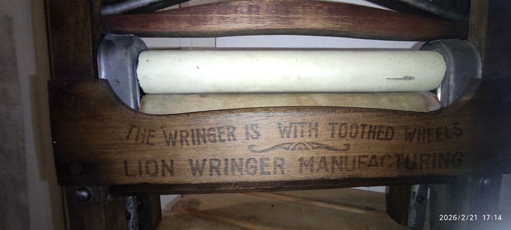 Stara wyżymaczka magiel