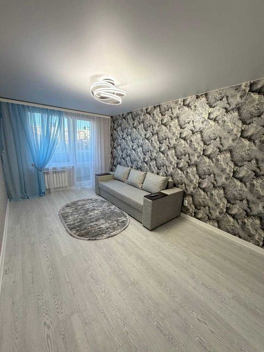 Продам VIP 2-х к.кв. Салтовка, 608 мр-н, м.Студенческая с ремонтом, мебелью, техникой