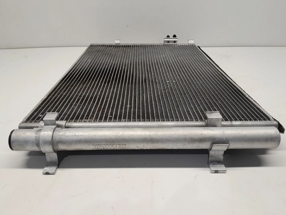 Radiador AC KIA Stonic (YB)