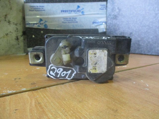 Fechadura / fecho porta trás esquerdo HYUNDAI Pony III (X2)
