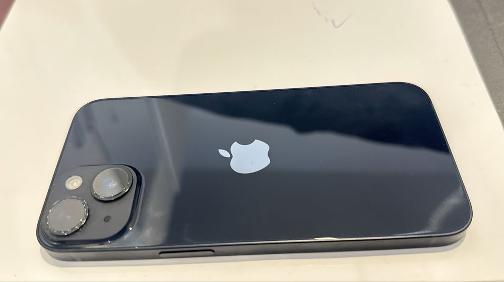 iPhone 14 128 GB kondycja 85%