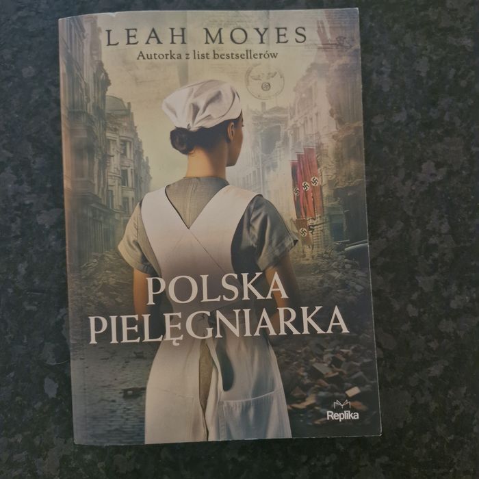 Polska pielęgniarka Leah Moyes Nowa