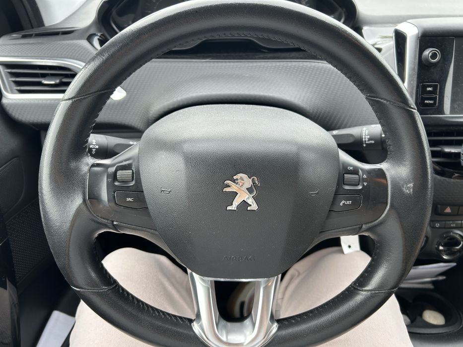 Peugeot 208 1.2 puretech style