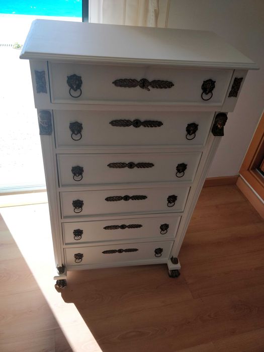 Camiseiro / cómoda estilo império