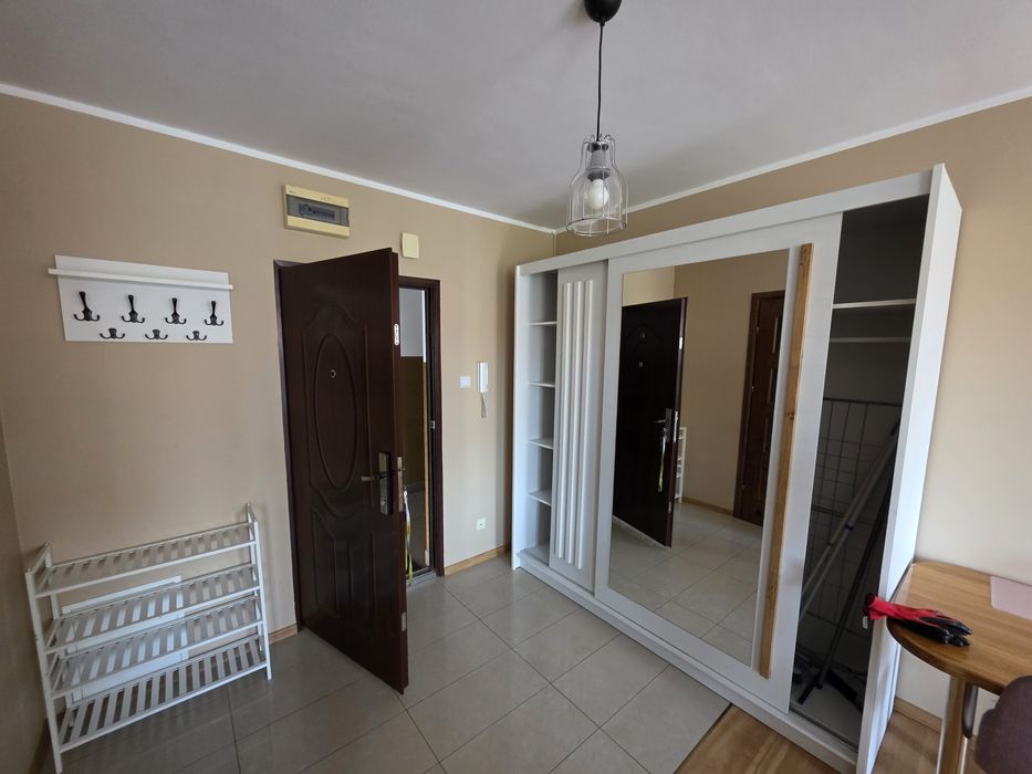 Tani czynsz, miejsce parkingowe, w centrum, 31 m