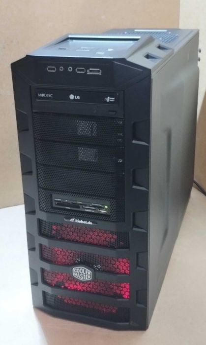 Якісний великий широкий брендовий корпус два кулера 20см