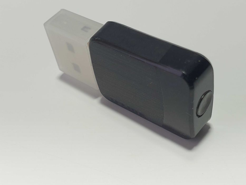 Wi-Fi USB D-Link DWA-171 AC600 MU-MIMO  2.4 ГГц/5 ГГц